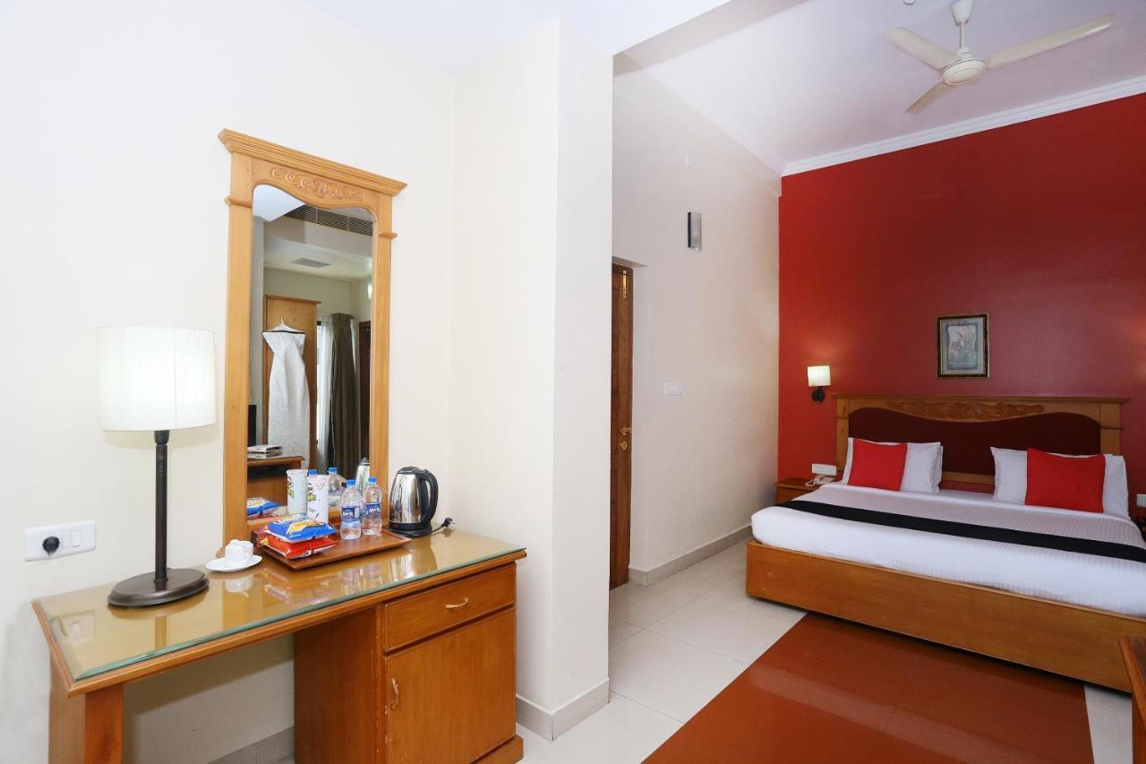 Hotel Capital O 45944 Club 7 Tiruvalla Zewnętrze zdjęcie