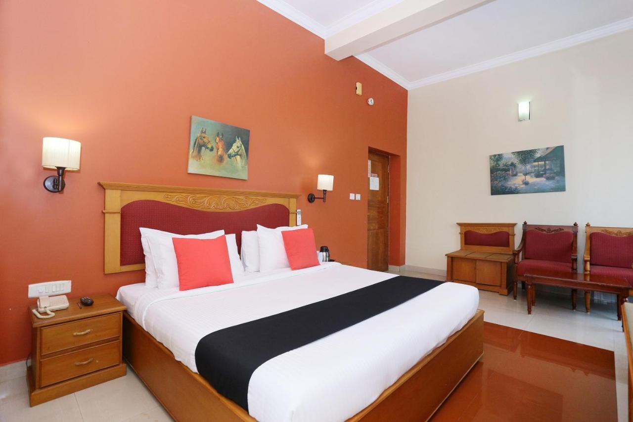Hotel Capital O 45944 Club 7 Tiruvalla Zewnętrze zdjęcie