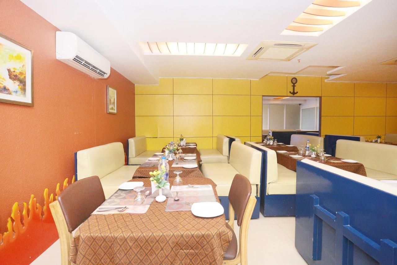 Hotel Capital O 45944 Club 7 Tiruvalla Zewnętrze zdjęcie