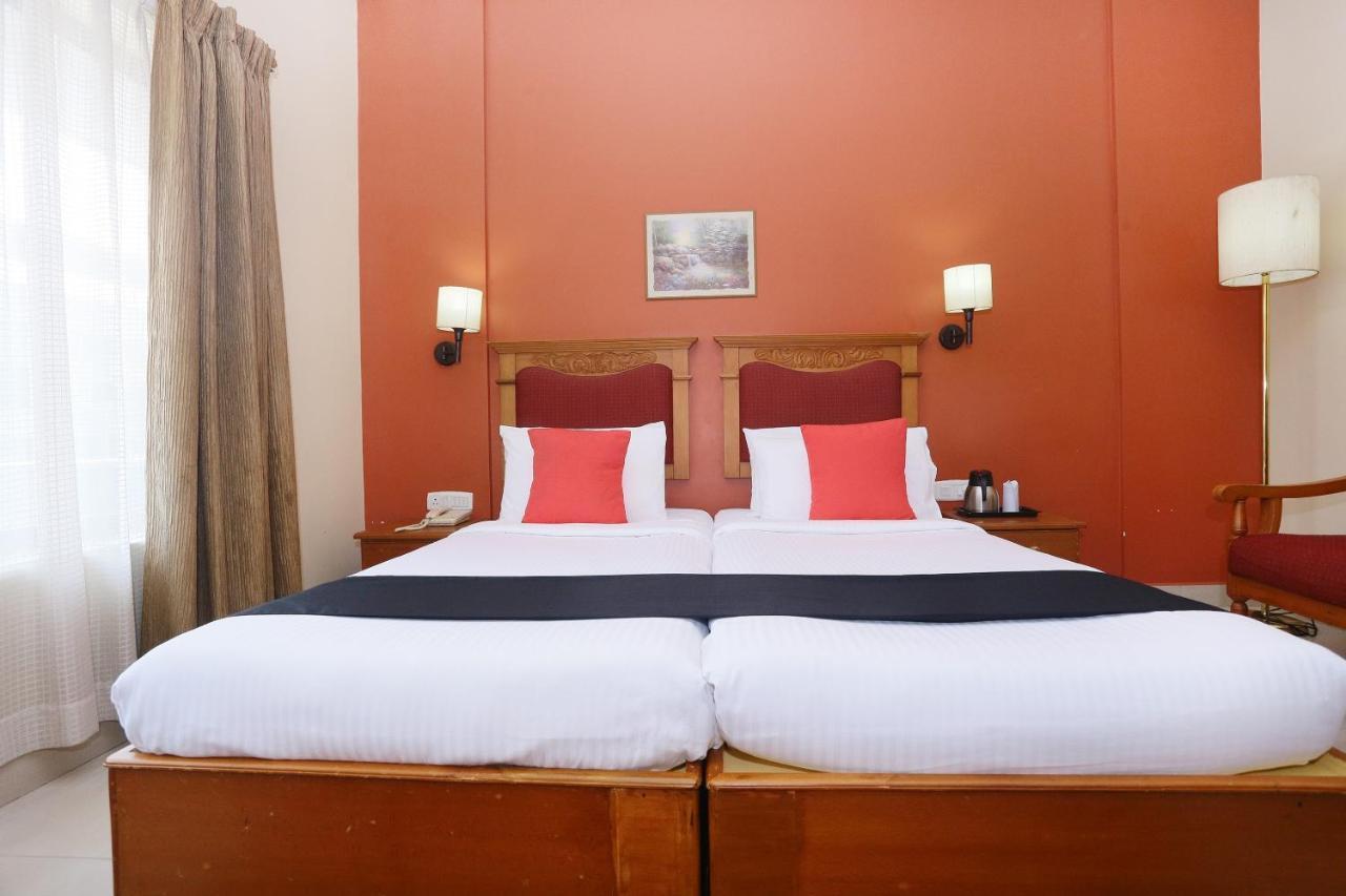 Hotel Capital O 45944 Club 7 Tiruvalla Zewnętrze zdjęcie